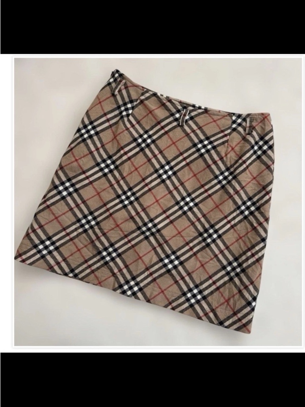 Burberry Beige Plaid Mini Skirt with Black & Red Trim wool 100%
